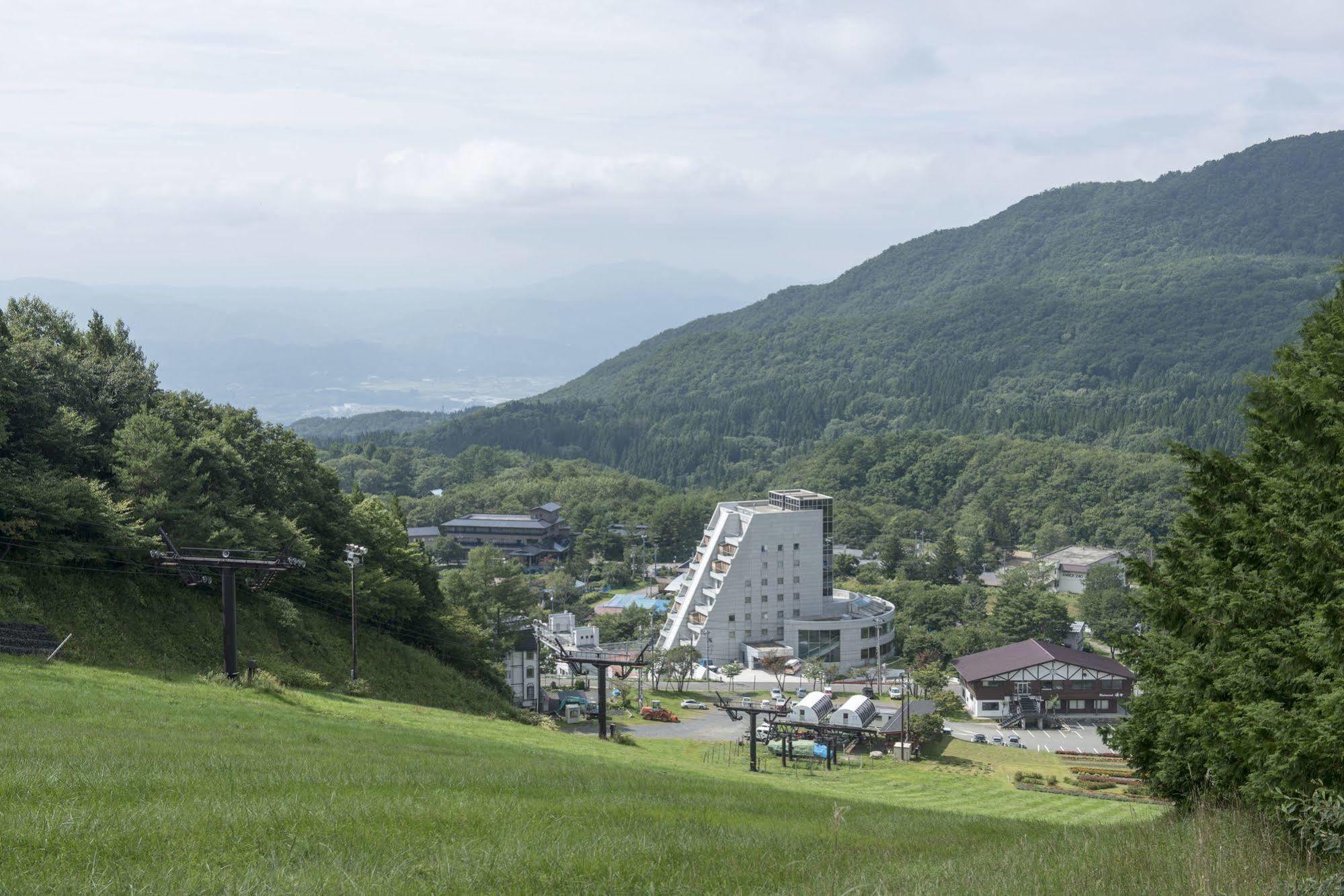 Takamiya Hotel Rurikura Resort Yamagata  Extérieur photo