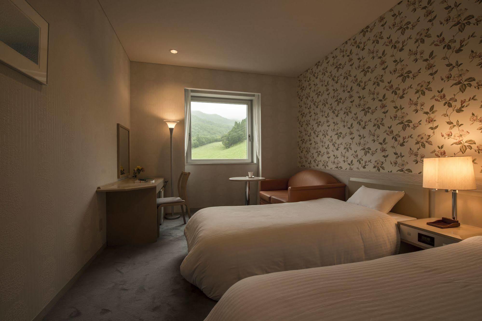 Takamiya Hotel Rurikura Resort Yamagata  Extérieur photo